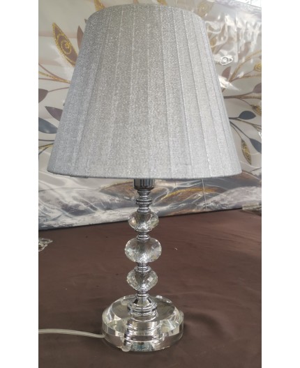 Lampada da comodino in cristallo con paralume tessuto grigio collezione dea